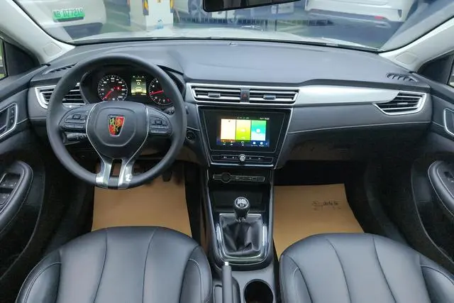 Roewe Roewe i5 1.5L Manual 4G Interconnection Linghao Ultimate Edition