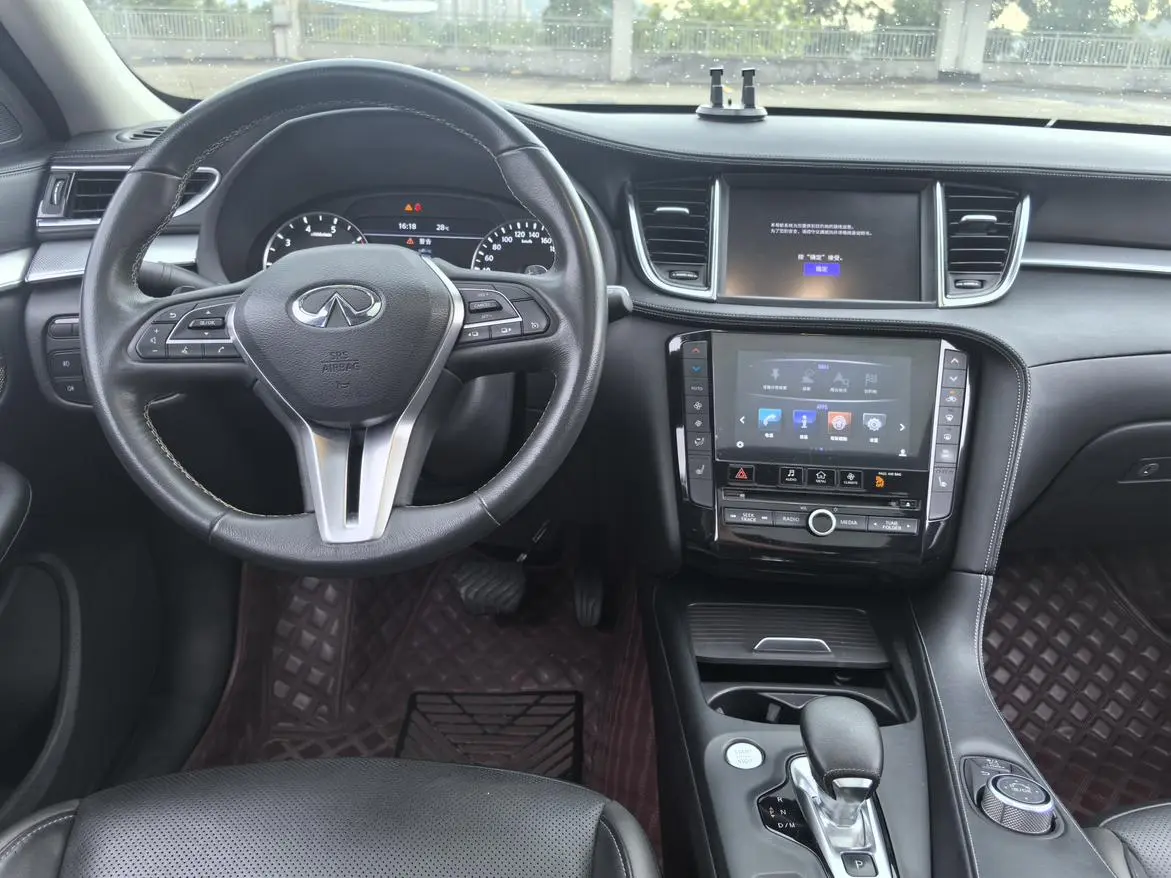 Infiniti Infiniti QX50 2.0T four-wheel drive Elite Edition