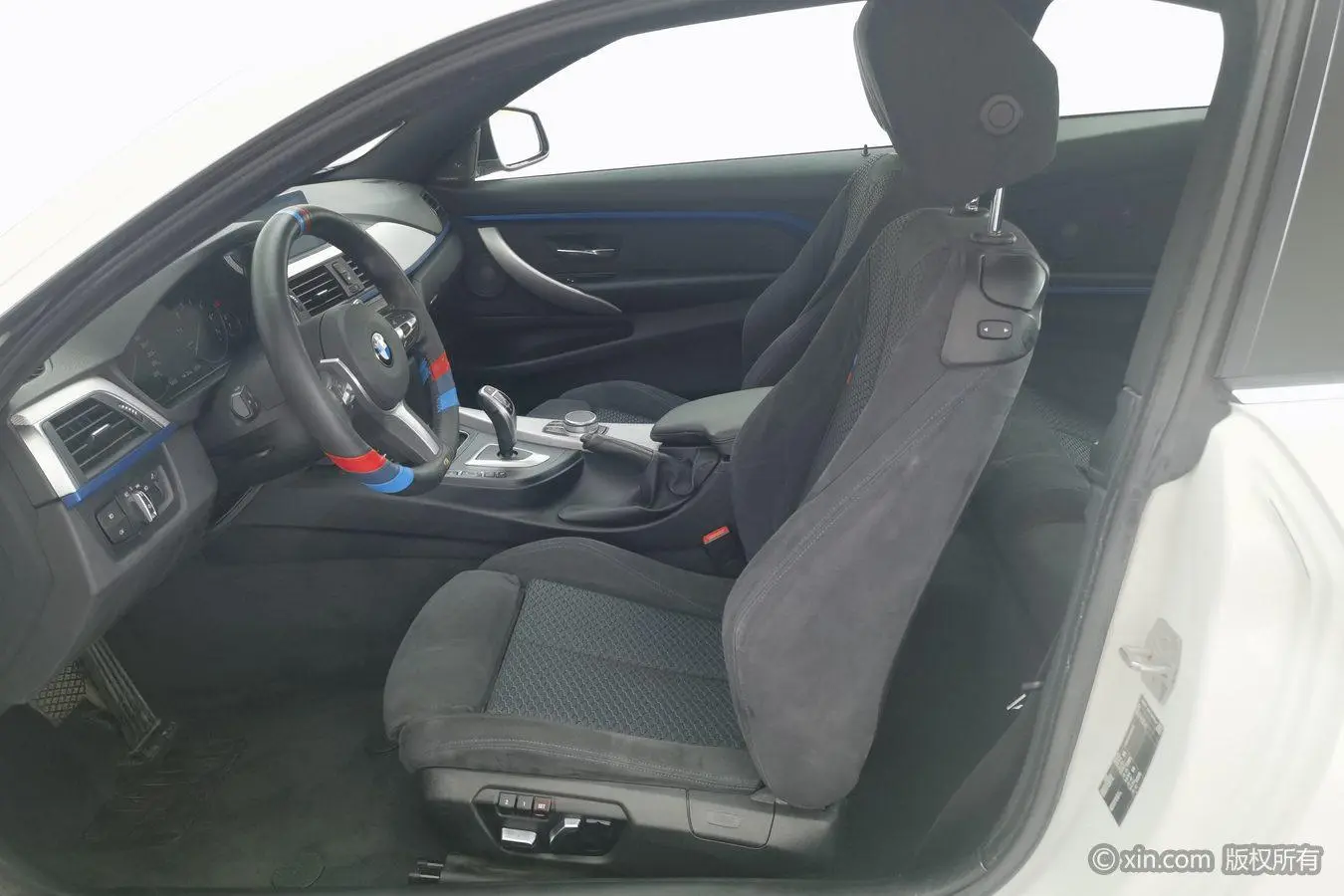 BMW BMW 4 Series 425i M sports suit
