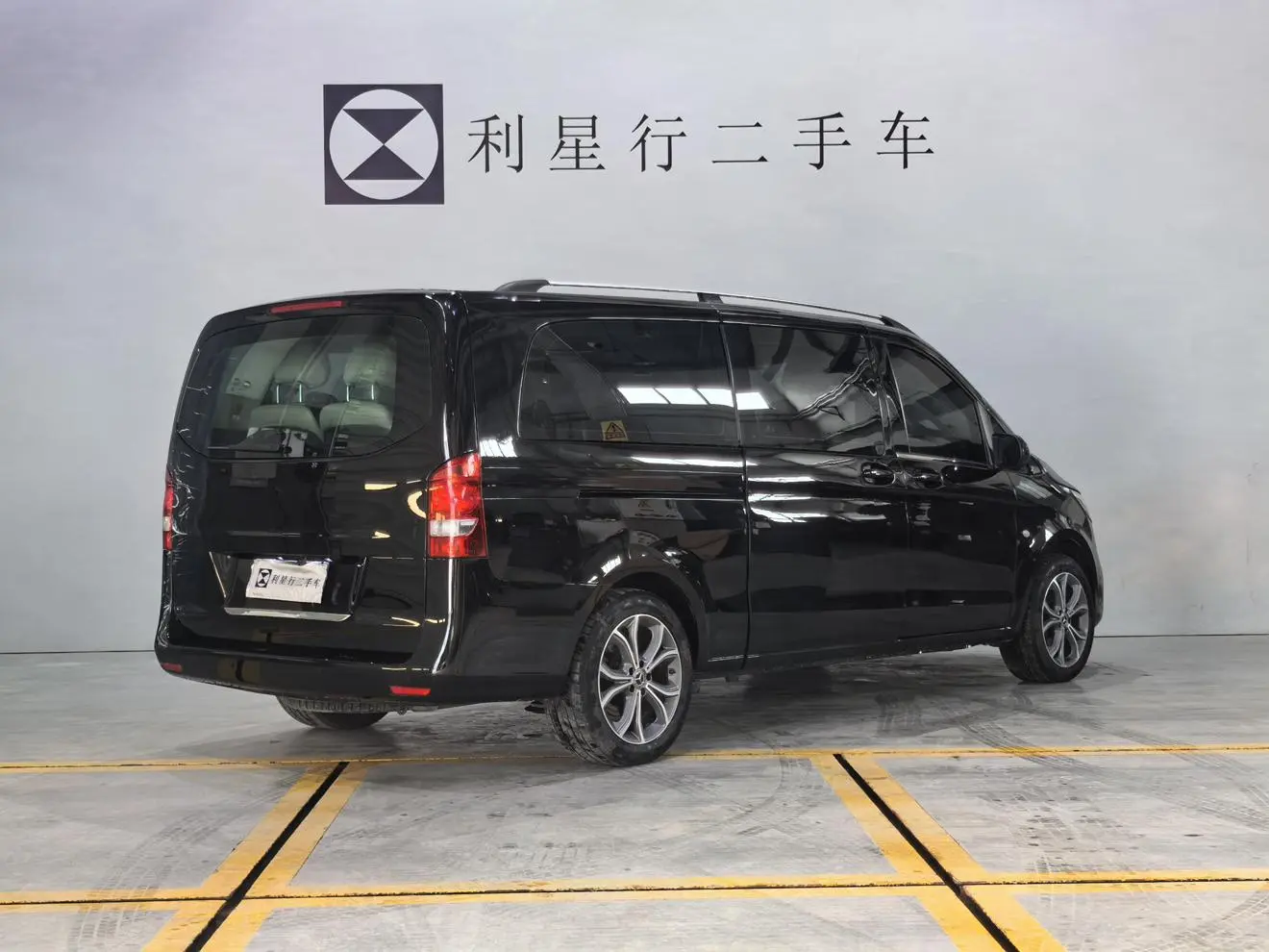 Mercedes-Benz Vito 2.0T Elite Edition 7-seater Country V