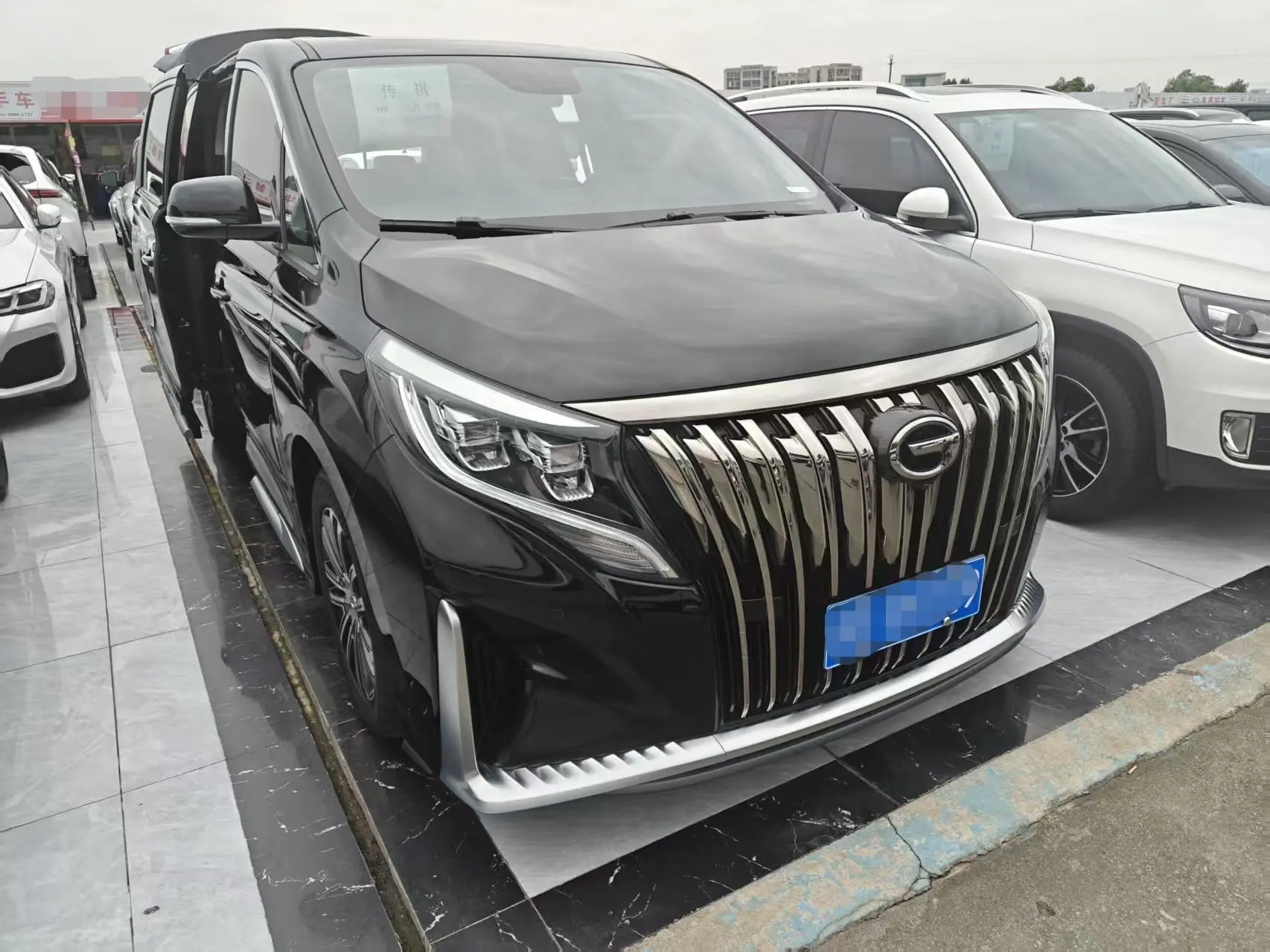 GAC Trumpchi M8 Lingxiu Series 390T Exclusive Edition