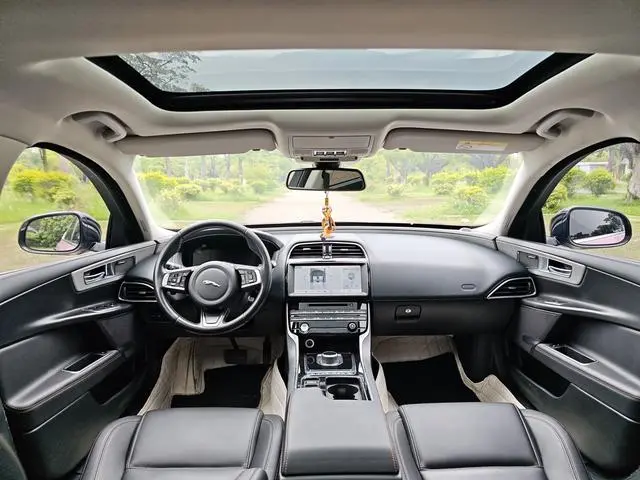 Jaguar Jaguar XEL 2.0T 200PS Premium Edition