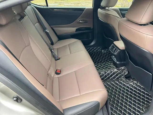 Lexus Lexus ES 200 Excellent Edition