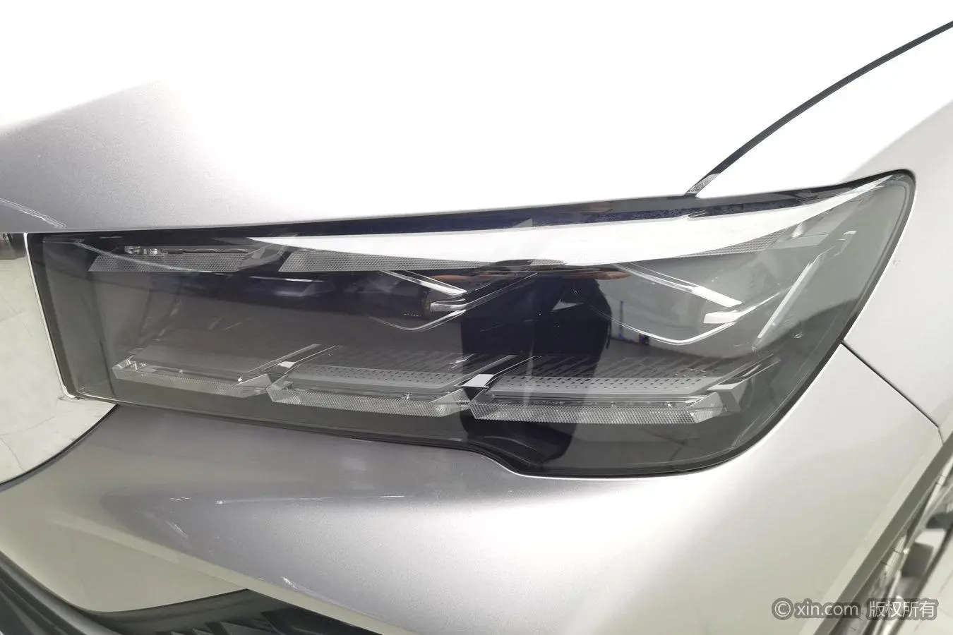 Geely Xingyue L 2.0TD DCT EVO two-wheel drive Smart Zun type