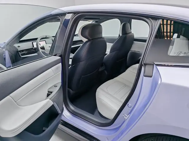 Dongfeng eπ eπ007 Pure electric 530Pro version