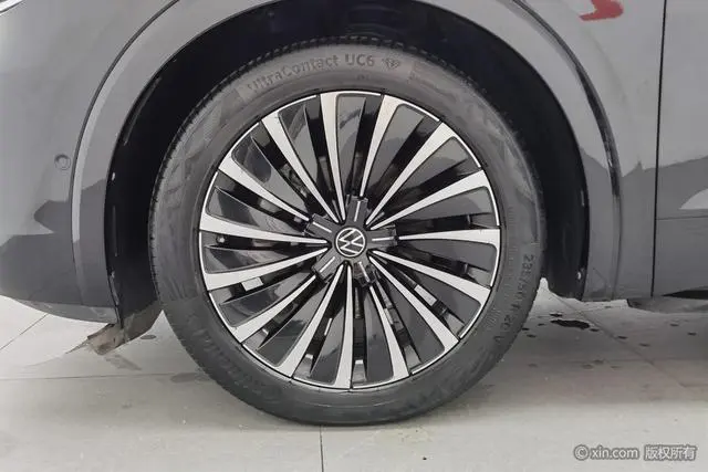 Volkswagen Weiran 380TSI Premium Edition