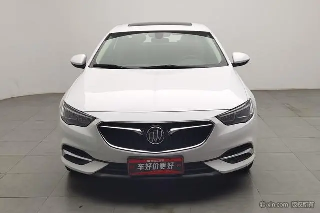 Buick Regal 20T Elite Country V