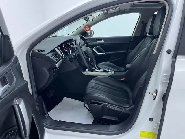 Peugeot Peugeot 408 230THP 10th Anniversary Edition