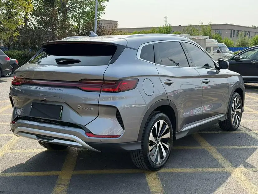 BYD Song PLUS DM DM-i Champion Edition 110KM Flagship PLUS