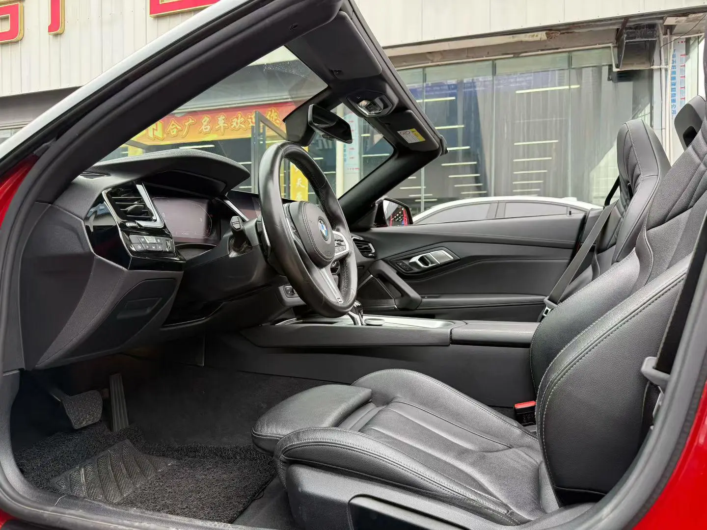 BMW BMW Z4 sDrive 25i M Sports Yao Ye Set