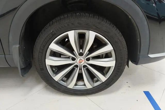 Roewe Roewe RX5 MAX 300TGI Automatic 4G Interconnection Deluxe Edition