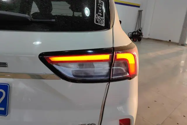 Ford Ruiji EcoBoost 245 two-wheel drive Yaoxiang model