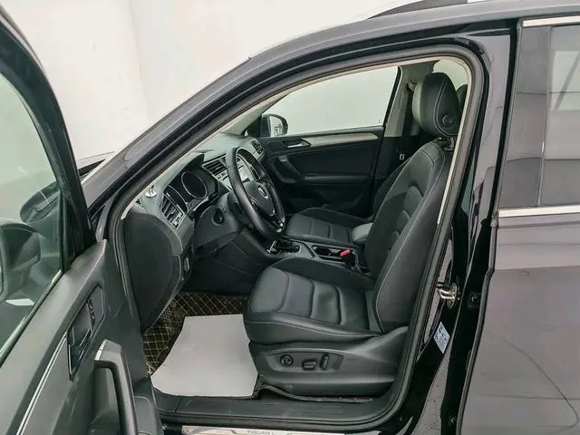 Volkswagen Tiguan L 330TSI automatic two-wheel drive Smart edition