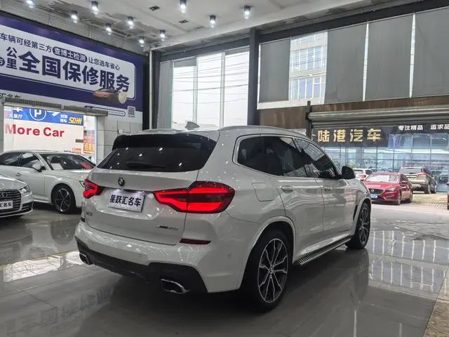 BMW BMW X3 The second facelift xDrive30i leading M sports suit