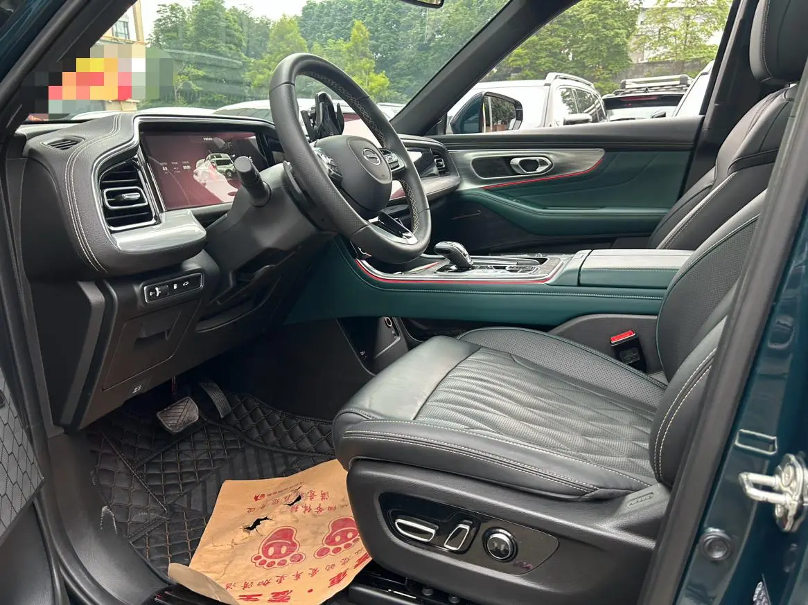 GAC Trumpchi GS8 Pilot Series 2.0 TGDI Two-wheel drive Exclusive Edition 7 seats