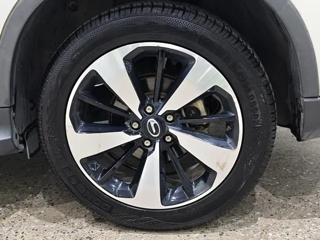 GAC Trumpchi GS4 235T automatic two-wheel drive luxury smart version