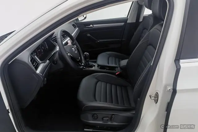 Volkswagen Lingdu Facelift 280TSI DSG Comfort Edition