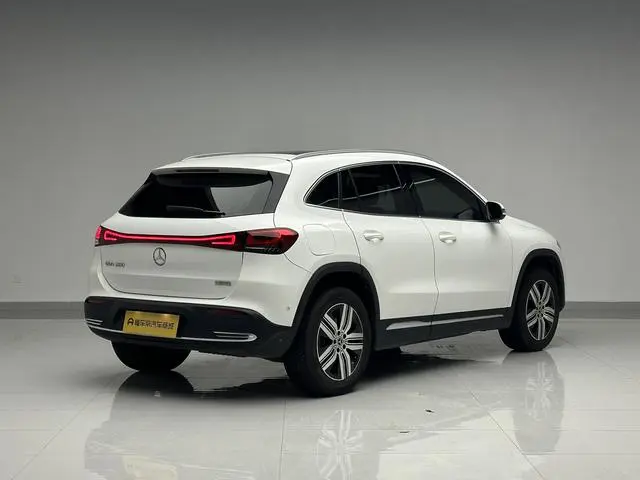 Mercedes-Benz Mercedes-Benz EQA EQA 260