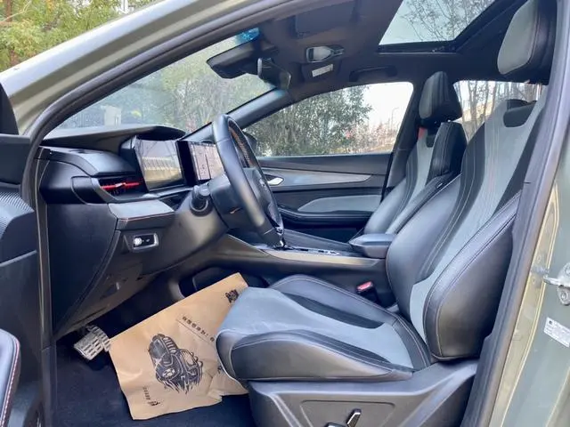 Geely Binrui Binrui COOL 1.5T DCT Thunder Edition