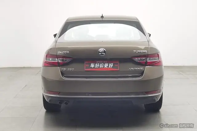 Skoda Speed pie ZI330 DSG Smart Edition