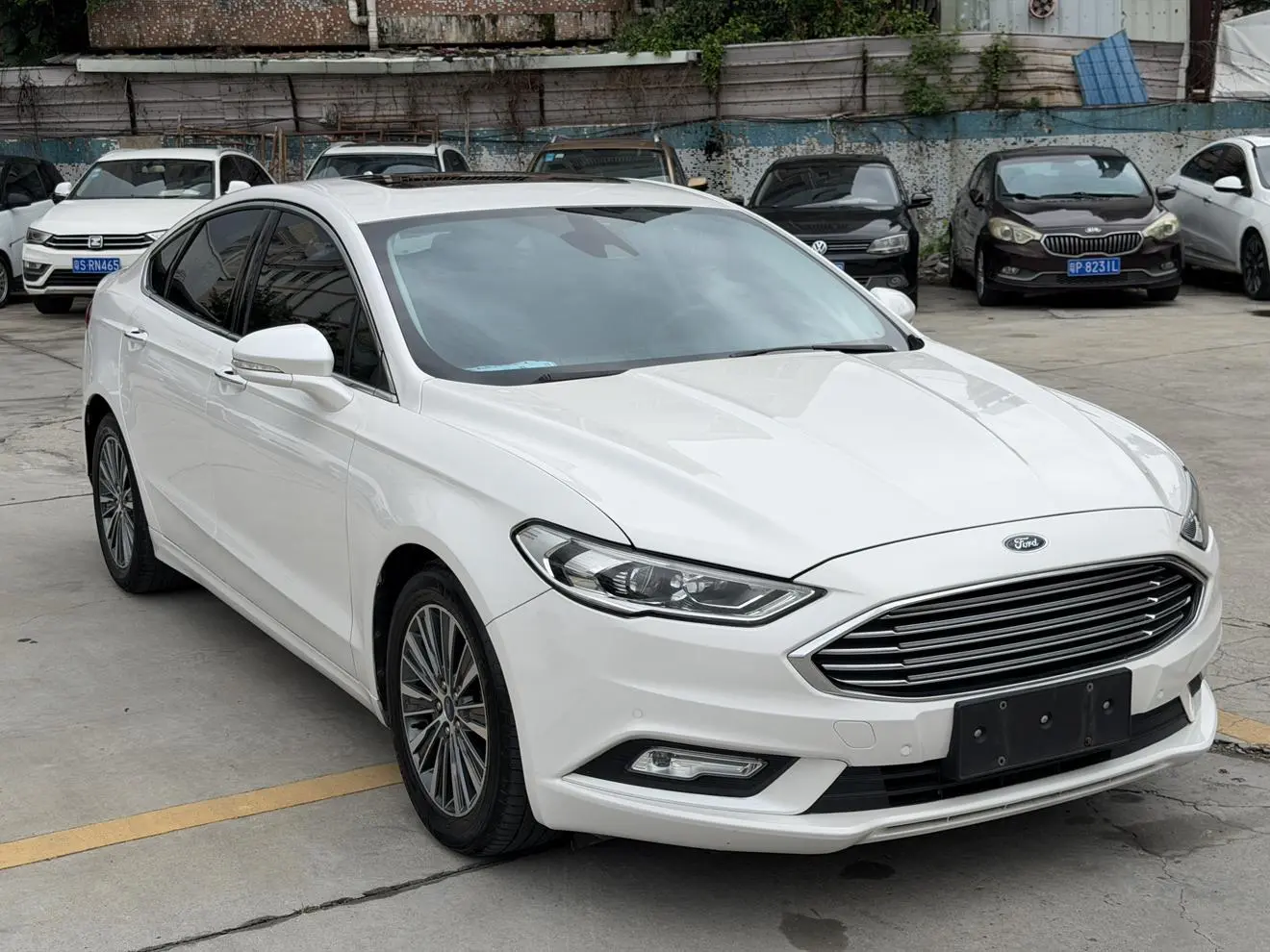 Ford Mondeo EcoBoost 200 Luxury