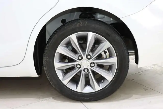 Chevrolet Cruze 320 Automatic Enjoy Edition