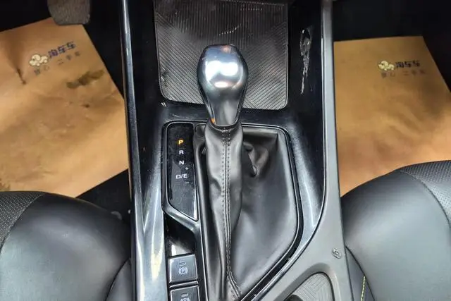 Roewe Roewe i5 Facelift 1.5L CVT Diamond edition