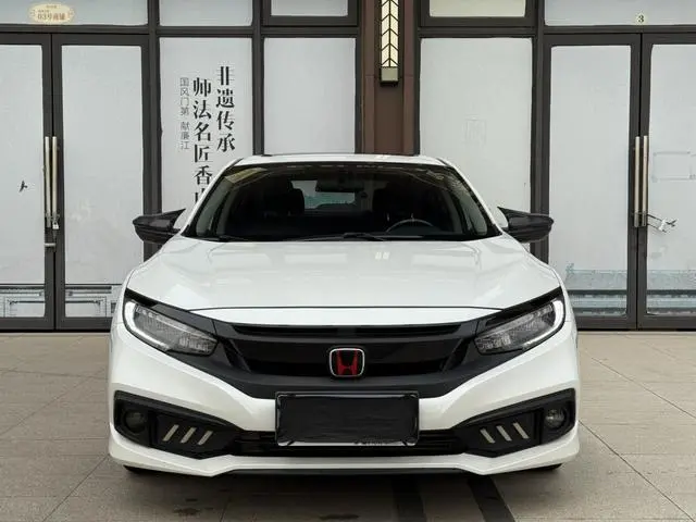 Honda Civic 220TURBO CVT Dynamic Version Country VI