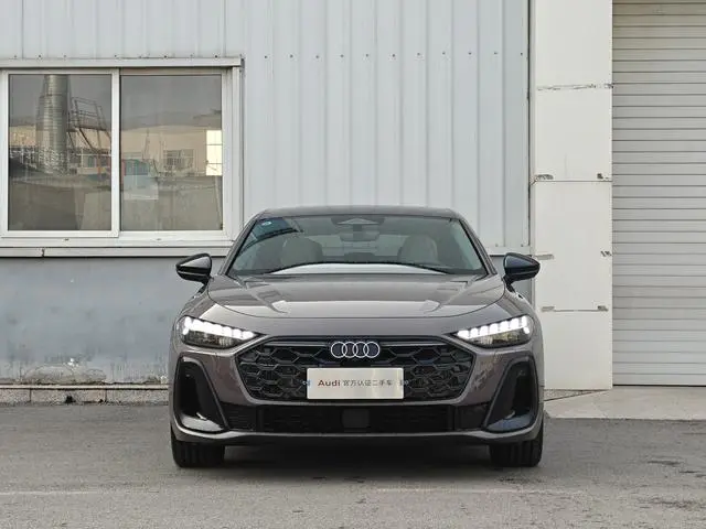 Audi Audi A5L 2.0T Sports Version