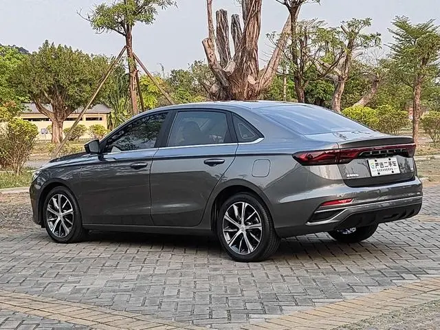 Geely Emgrand 4th generation 1.5L CVT flagship