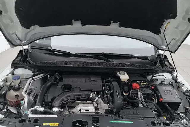 Peugeot Peugeot 408 1.6T Automatic Deluxe Edition