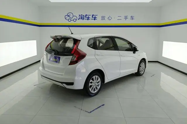Honda Fit 1.5L CVT Comfort Edition