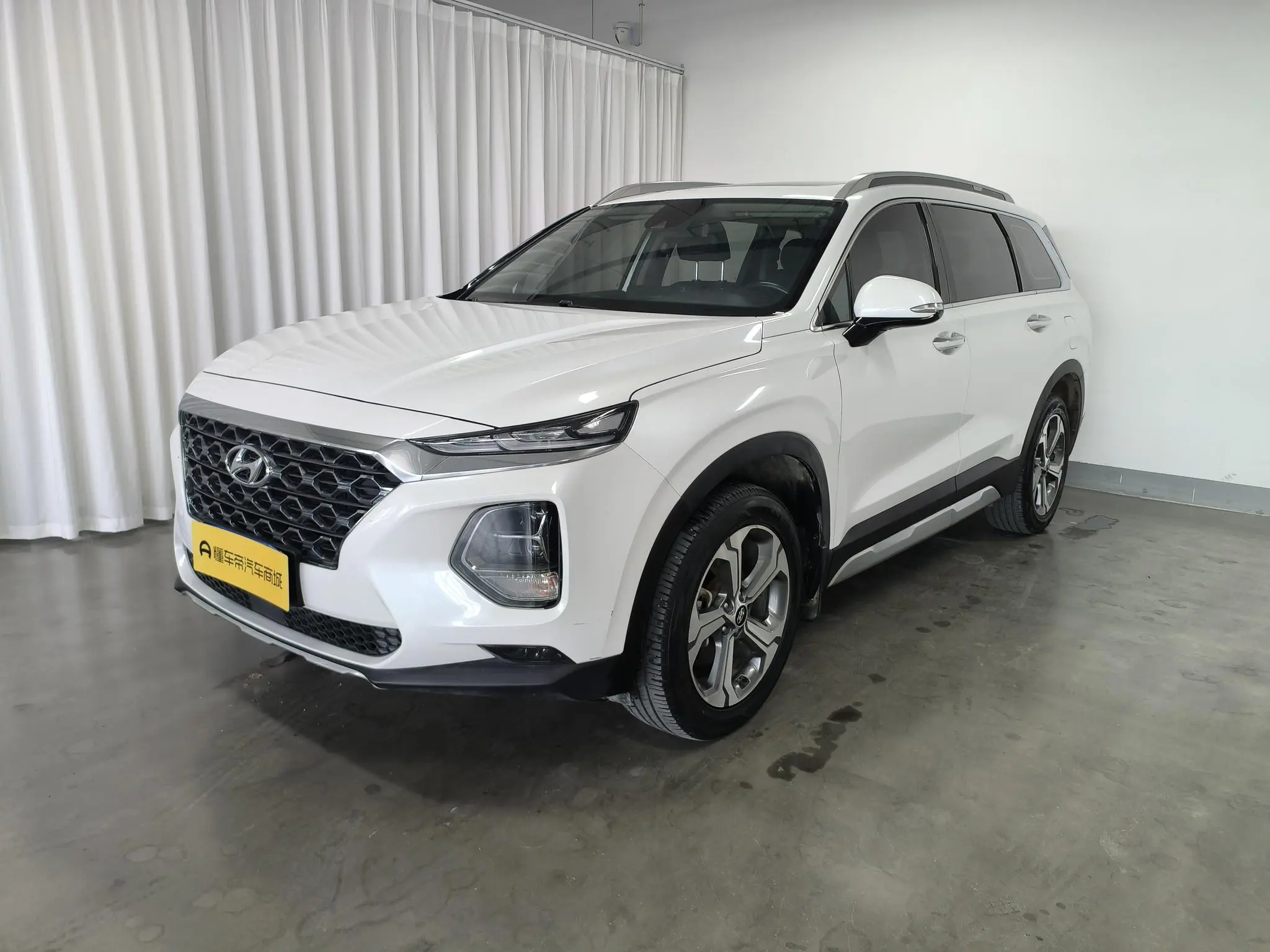 Hyundai Shengda 380 TGDi DLX automatic four-wheel drive Zhizun (HTRAC) country V