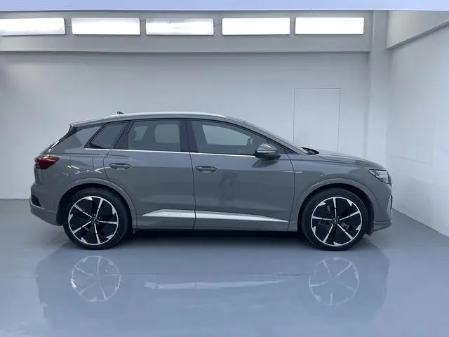 Audi Audi Q4 e-tron 50 e-tron quattro Creative Edition