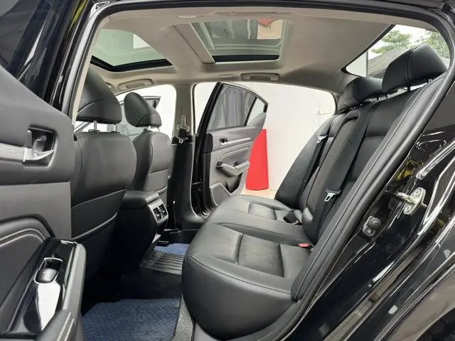 Nissan Teana 2.0L XL-TLS Enjoy Edition