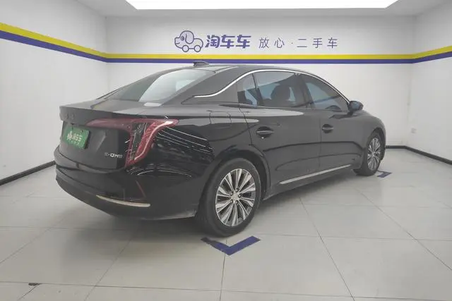 Hongqi Hongqi E-QM5 Rechargeable 431km Enjoy Edition 5 seats