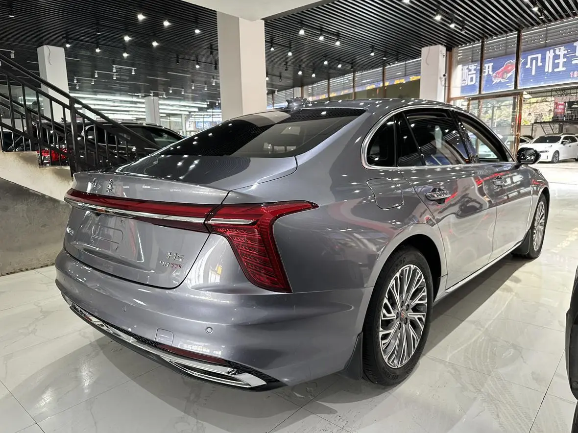 Hongqi Hongqi H5 2.0T Automatic Zhilian Qichang Version