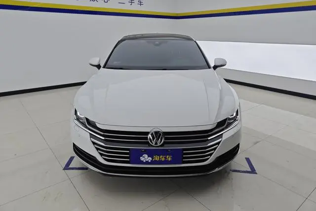 Volkswagen Volkswagen CC 330TSI Charm Edition Country VI
