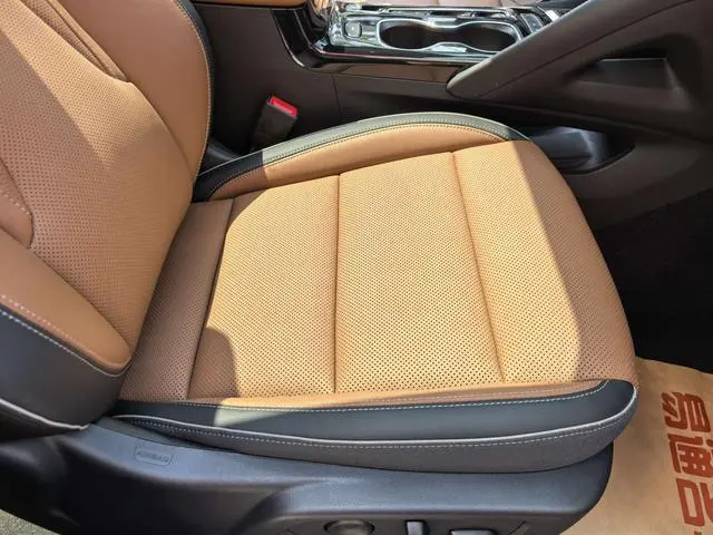 Buick Angkewei S 652T two-wheel drive limited S sports edition
