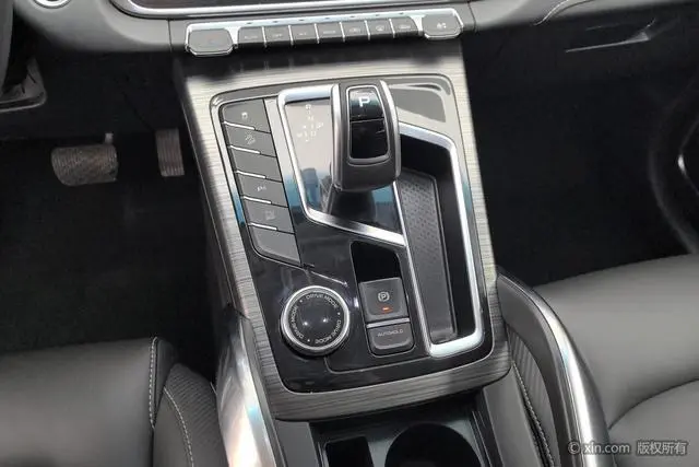 Geely Boyue 1.8TD DCT Smart PRO