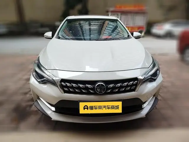 Venucia Qichen D60 1.6L CVT Zhilian Elite Edition