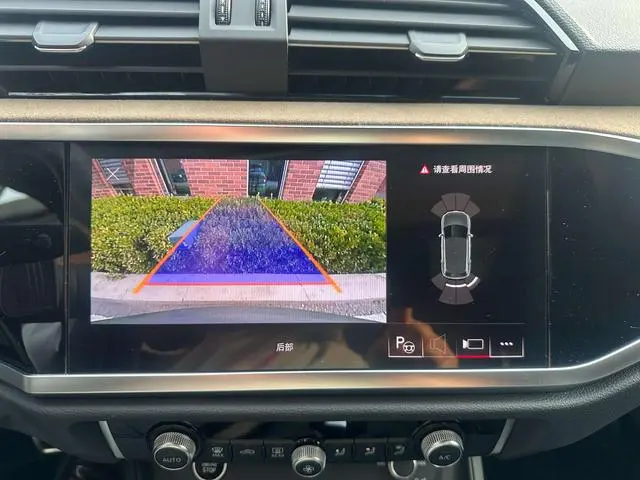 Audi Audi Q3 35 TFSI fashion and elegant