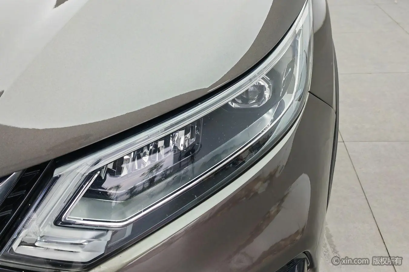 Nissan Qashqai 2.0L CVT Deluxe Edition