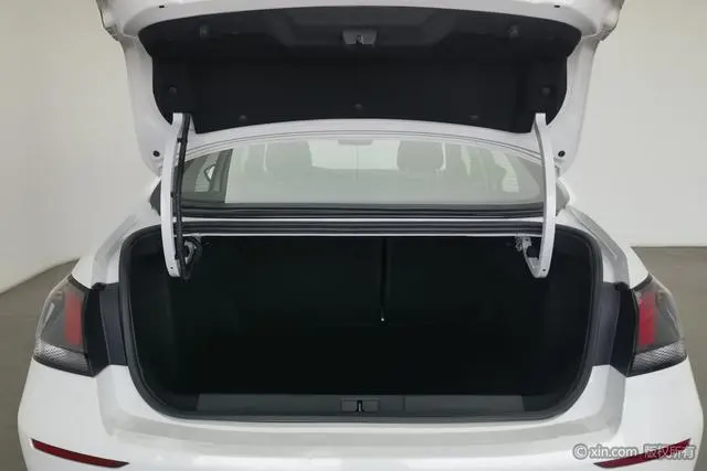 Peugeot Peugeot 408 360THP Automatic Deluxe Edition Country VI