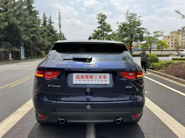 Jaguar Jaguar F-PACE 2.0T four-wheel drive R-Sport sports version