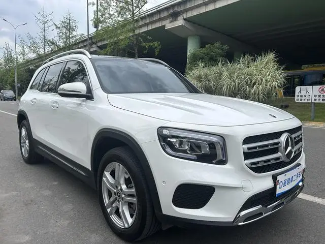 Mercedes-Benz Mercedes-Benz GLB GLB 220 dynamic type