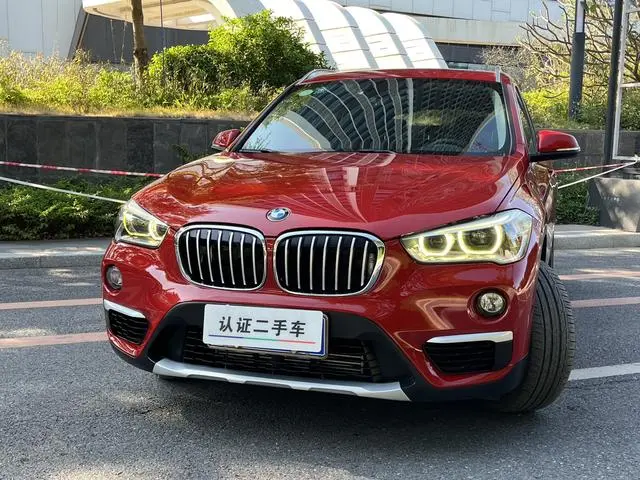 BMW BMW X1 sDrive18Li fashion type