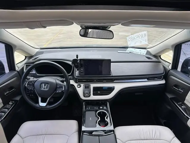 Honda Ai Lishen 2.0L e: HEV Deluxe Edition