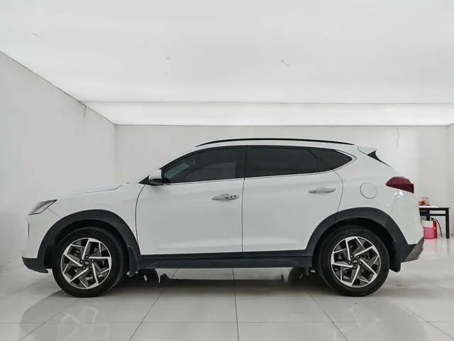 Hyundai Tucson 280TGDi dual-clutch two-wheel drive fashion version of the country VI