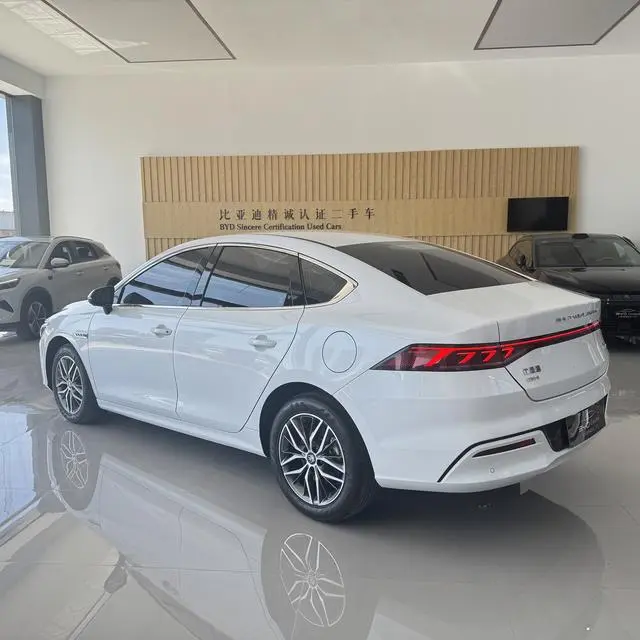 BYD Qin PLUS DM DM-i Champion Edition 120KM Excellent Type